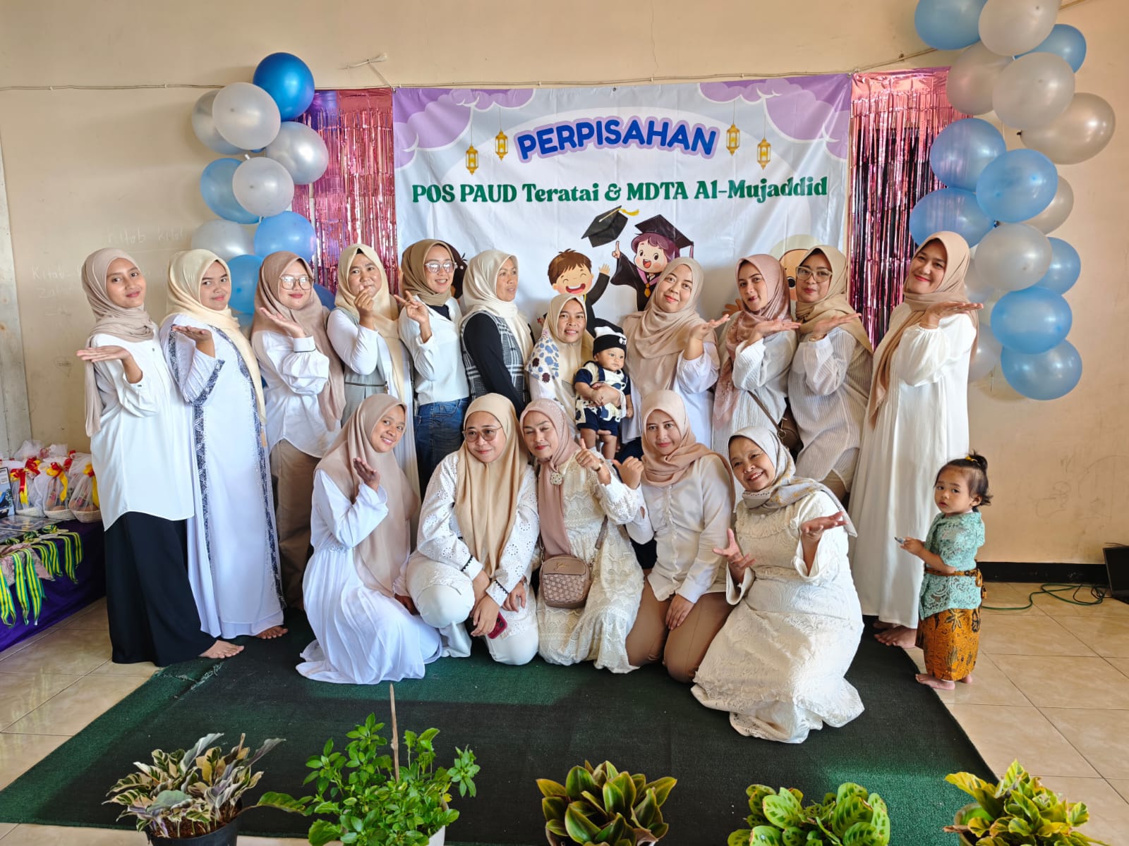 bersama komite dan POM